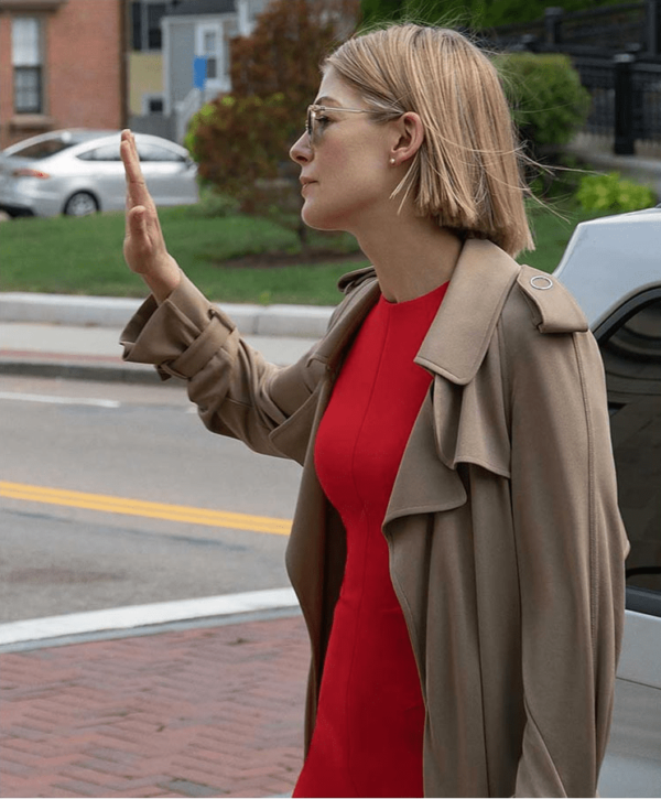 Marla Grayson I Care A Lot (2021) Rosamund Pike Jacket