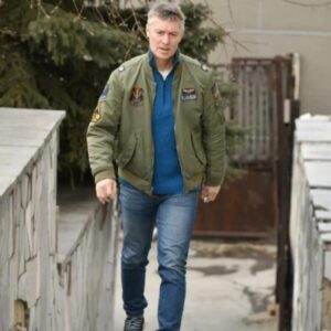 mayor of Yekaterinburg from 2013 to 2018 today he came to his trial for opposing the war with US jacket